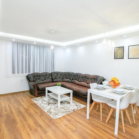 Dream Park Apartment Санданський Екстер'єр фото